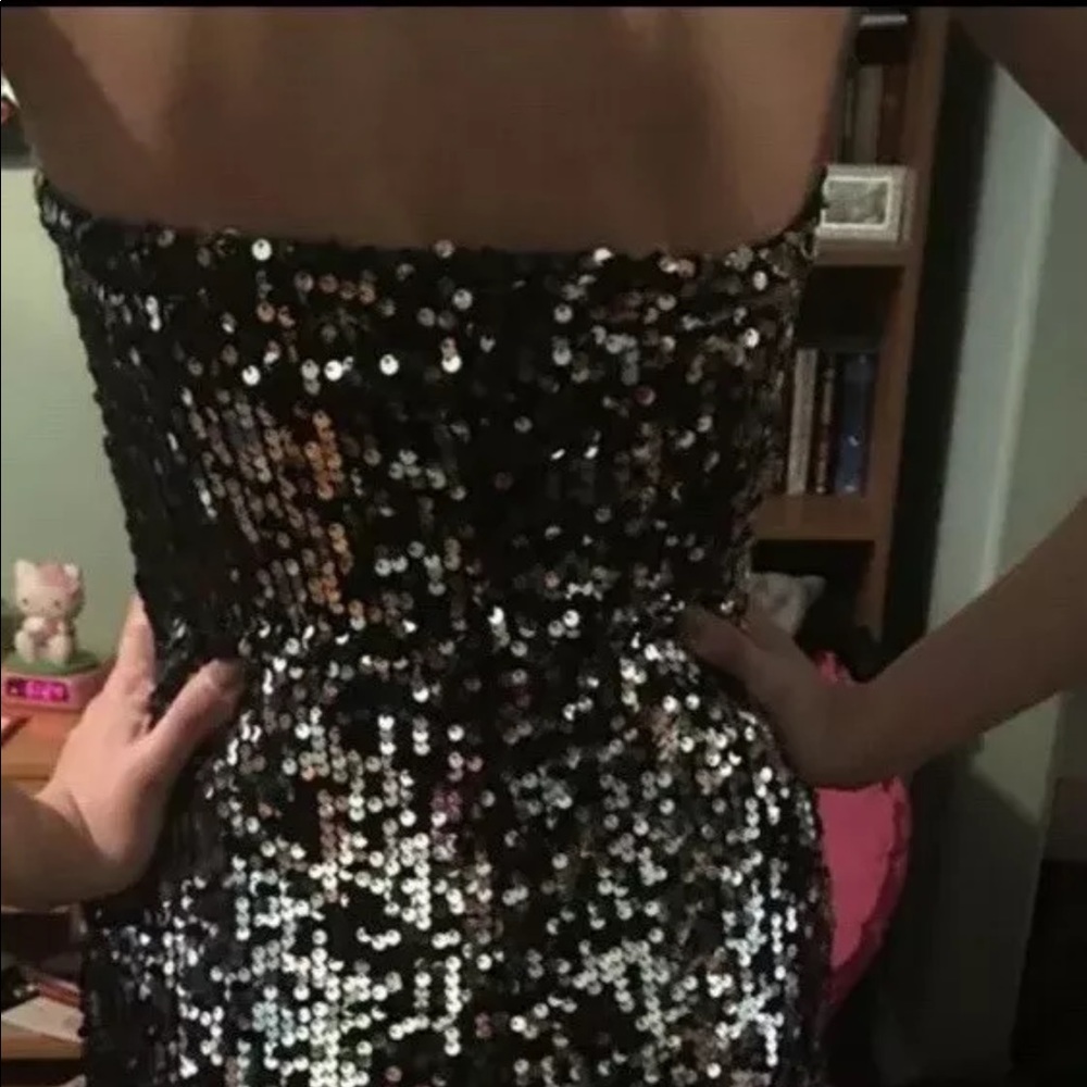 A nice strapless dress
